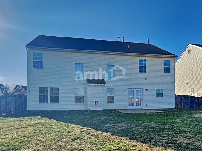 Building Photo - 1361 Pondhaven Dr