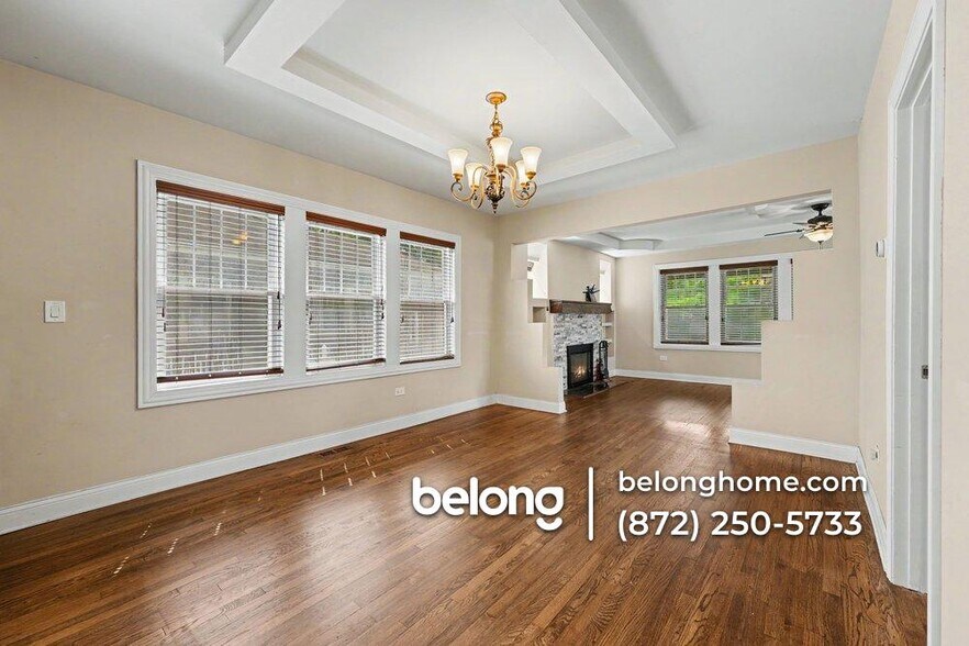 Building Photo - 1718 W 106th Pl