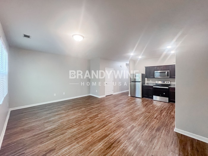 Building Photo - 6412 Kennonbriar Ct