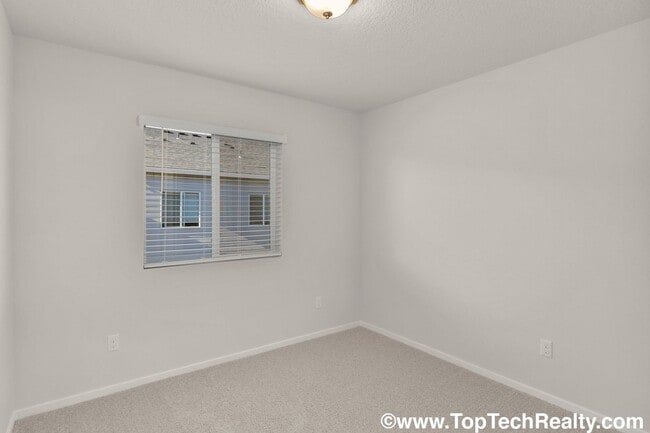 Building Photo - Beatiful New Construction Townhome In North Bethany, 3BR! Great Location, A+Schools!