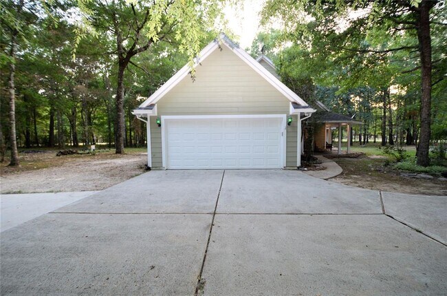 Building Photo - 23976 Arrowhead Point