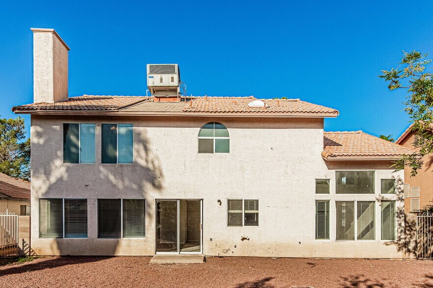 Building Photo - 4616 Reliant