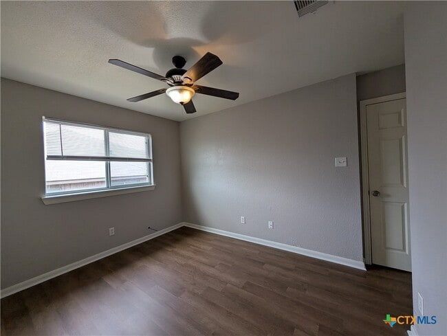 Building Photo - 3017 Lodgepole Ln