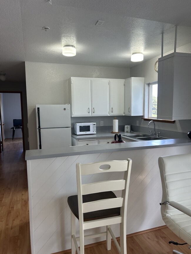 Building Photo - 853 Ocean Shores Blvd NW