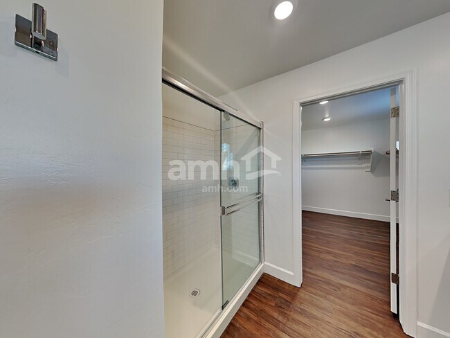 Building Photo - 9742 N Camino Benicardo