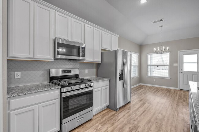 Building Photo - 11107 Lulu Ln