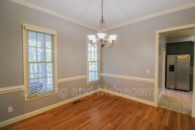 Building Photo - 1666 Back Creek Rd