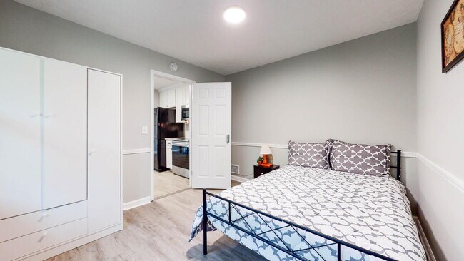 Building Photo - Live in Bedford Estates, a 2-minute drive to the transit stop S Hairston Rd & Manly Ct.