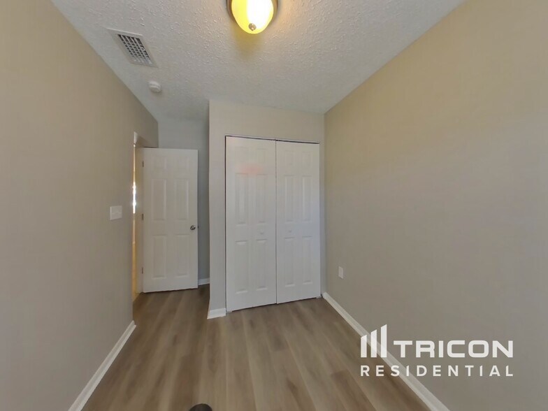 Building Photo - 12318 Cloverstone Dr