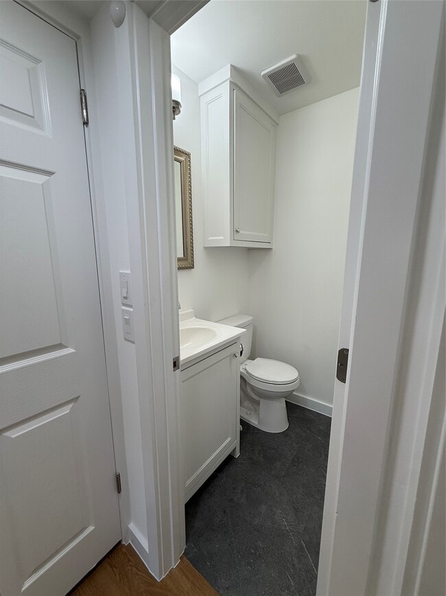 Building Photo - 3400 Timmons Ln