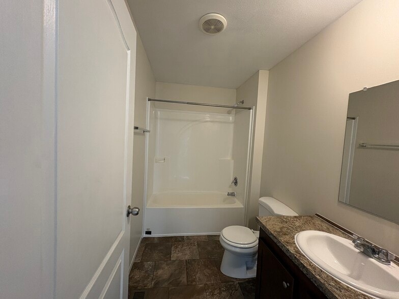 Building Photo - 11803 Stoneridge Ct