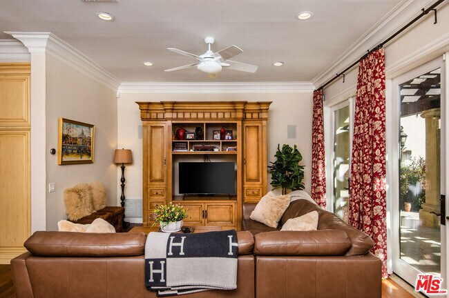 Building Photo - 24908 Bella Vista Dr