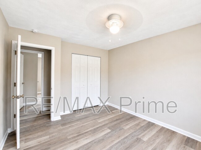 Building Photo - 4021 Sloop Trail