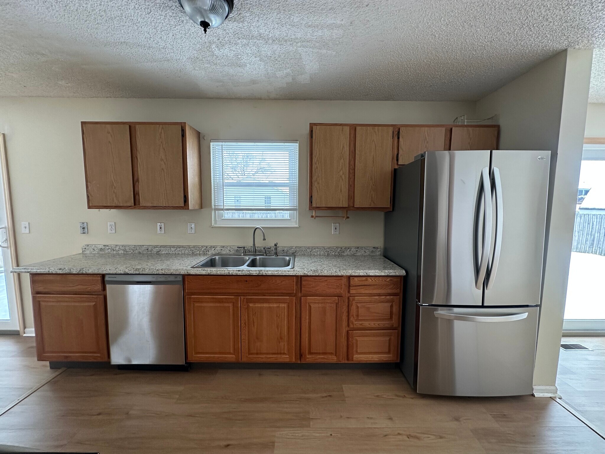 Building Photo - 5336 Bonner Dr