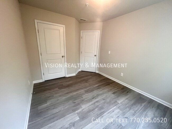 Building Photo - 8319 Triple Crown Dr