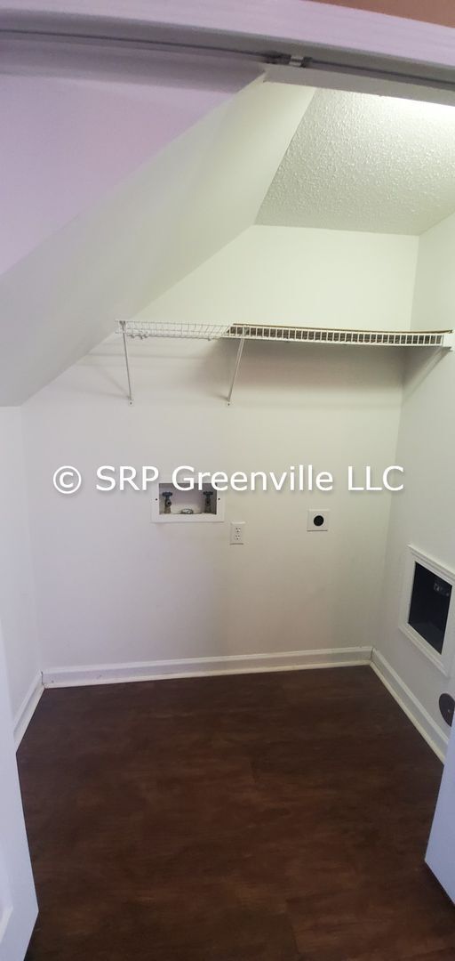 Building Photo - Your New Home is at Cobblestone Cove! Comi...