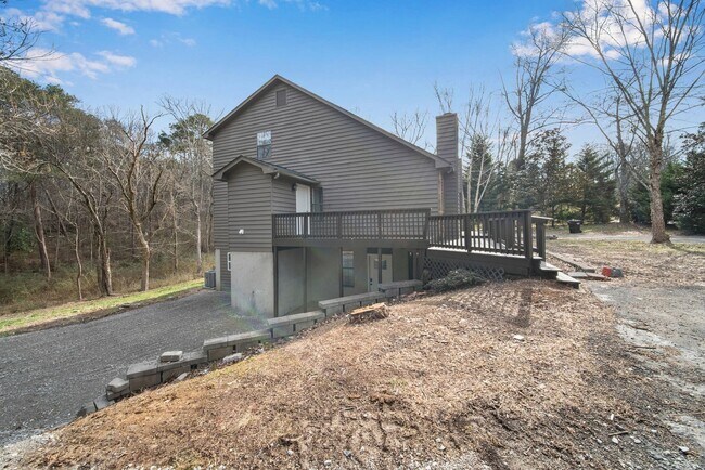 Building Photo - 6008 Champion Rd