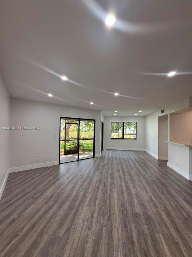 Building Photo - 9021 W Sunrise Blvd