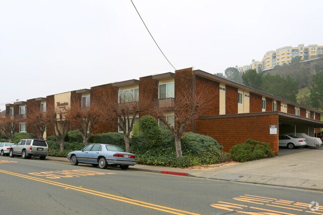 Building Photo - 	  Nova at Terra Linda