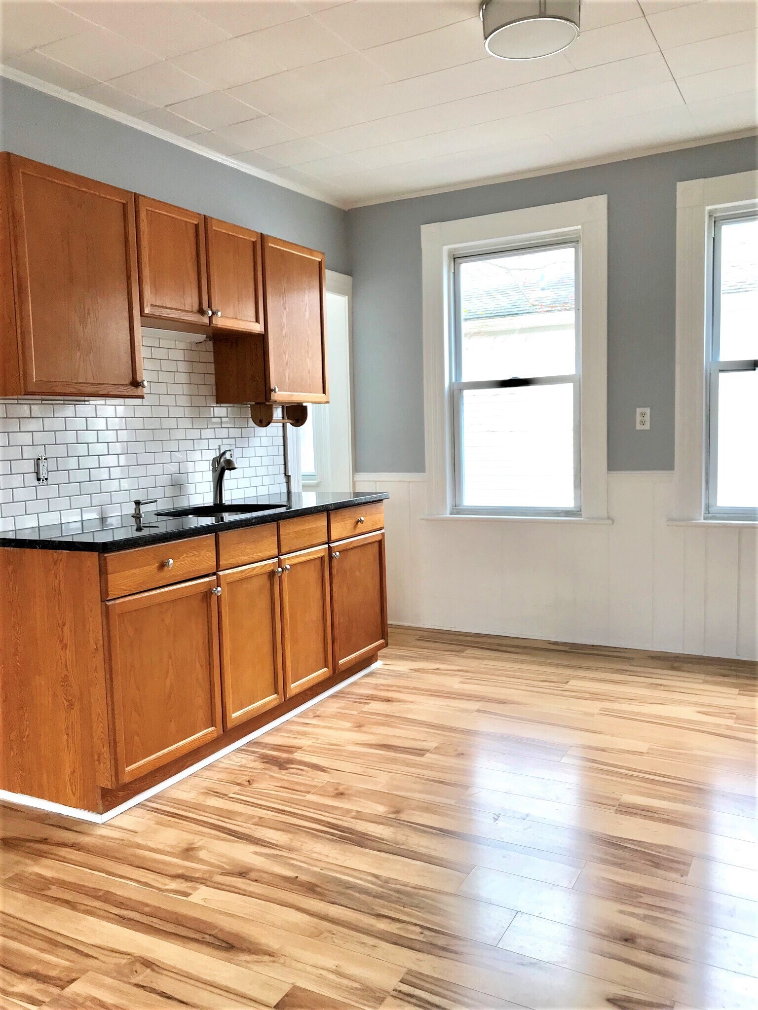 Building Photo - 27 Harborview Ave