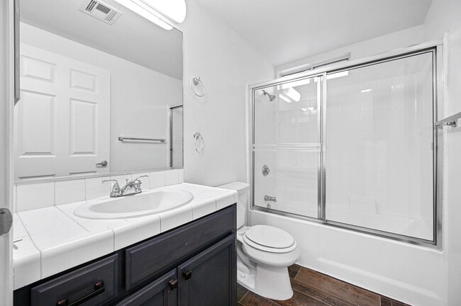 Building Photo - 4620 Vista Del Monte Ave