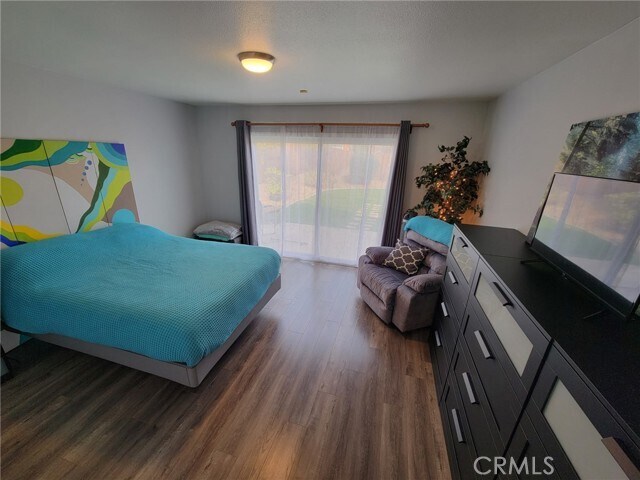 Building Photo - 15375 Manzanita Dr