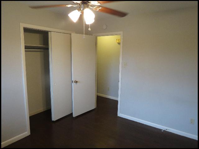 Building Photo - 6500 Marguerite Ln