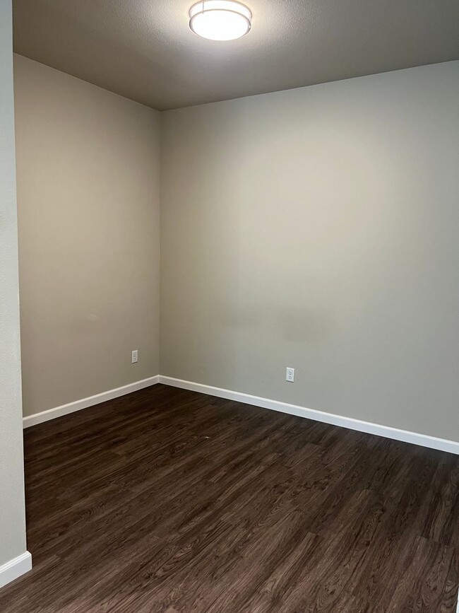 Park Pointe - 858 Mission De Oro Dr Redding CA 96003 | Apartment Finder