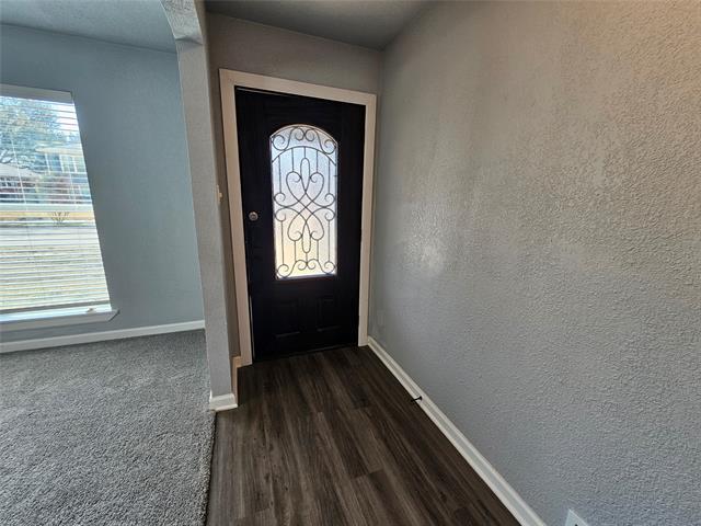 Building Photo - 4806 Cliffwood Dr