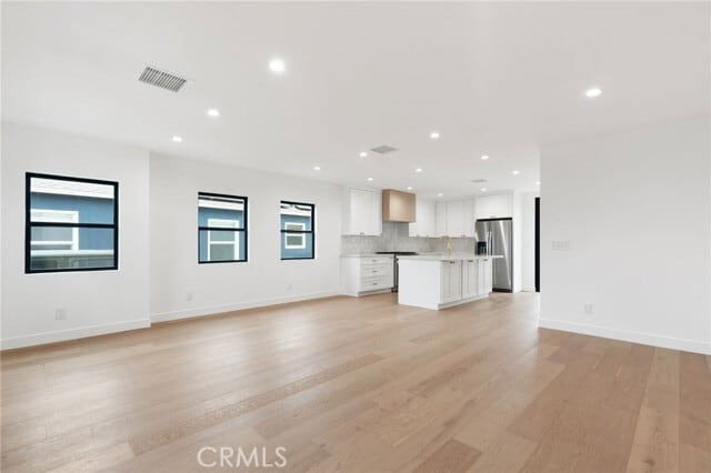 Building Photo - 8334 Winsford Ave