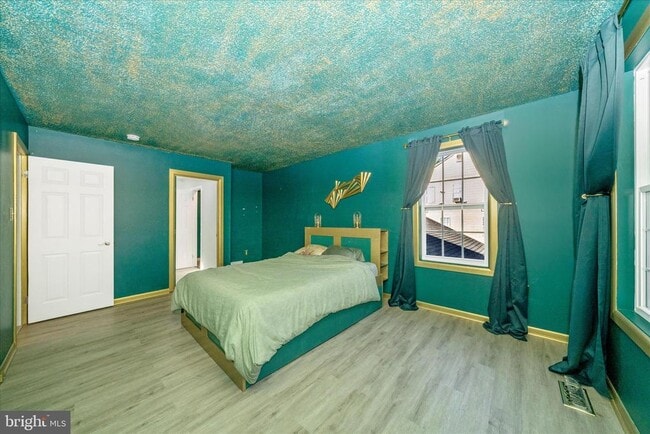 Building Photo - 3105 Glissade Ct