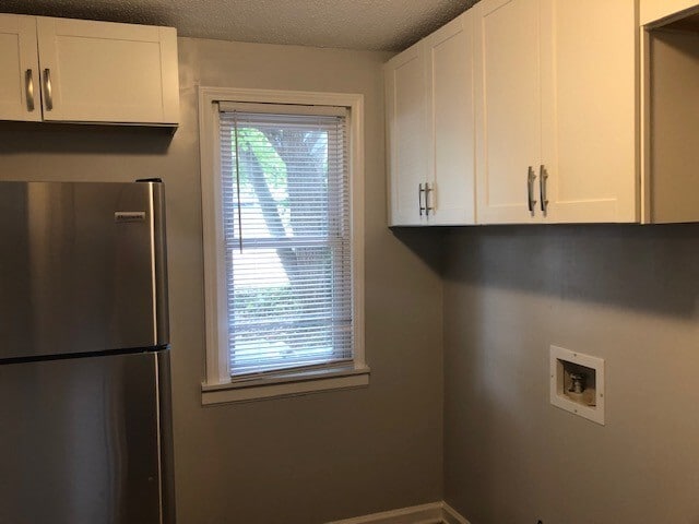 Building Photo - One Bedroom House with a study right off o...