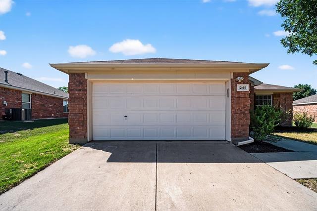 Building Photo - 1245 Mountain Peak Dr