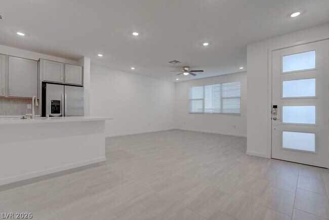 Building Photo - 1582 Hopeful Lark Ln