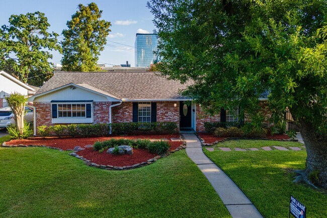 Building Photo - 10715 Wickersham Ln