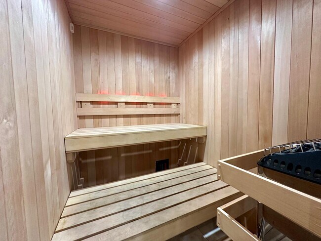 Building Photo - 1244 S Military Trail