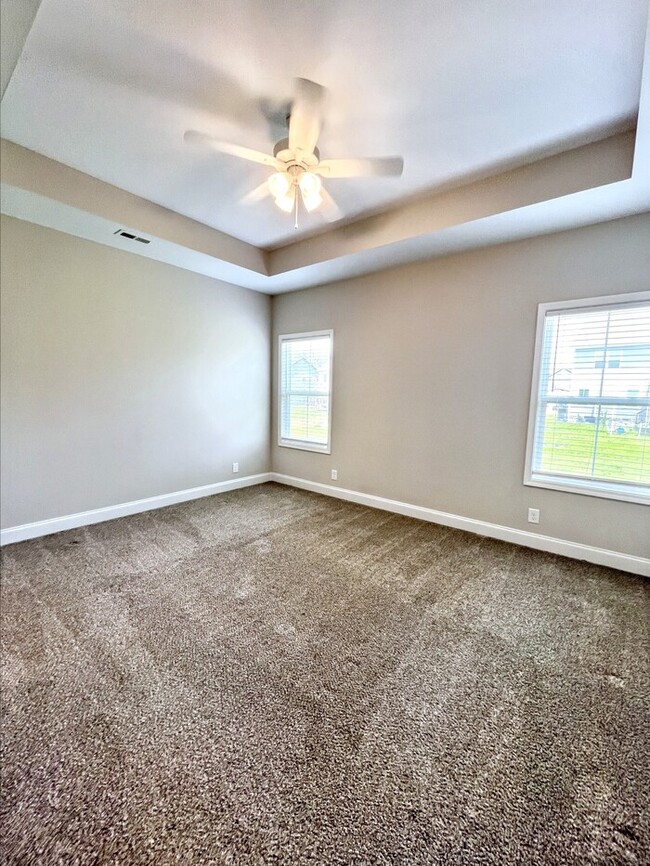 Building Photo - 829 Marksman Ct
