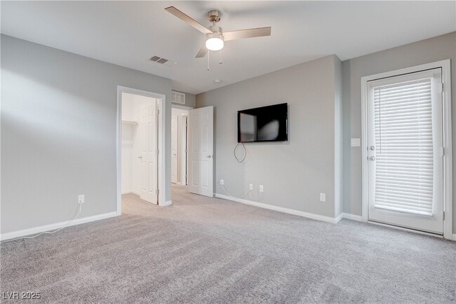 Building Photo - 10673 Sariah Skye Ave