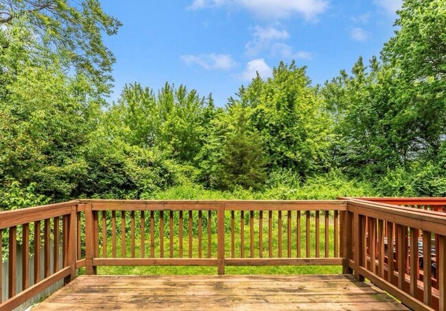 Building Photo - 5790 Katsura Ct