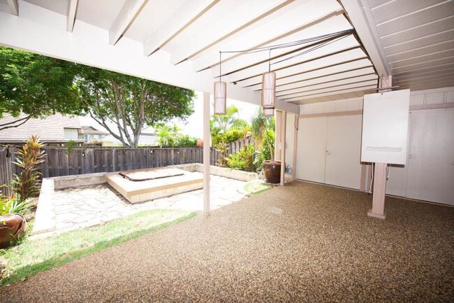 Building Photo - 94-846 Lelepua St #22D