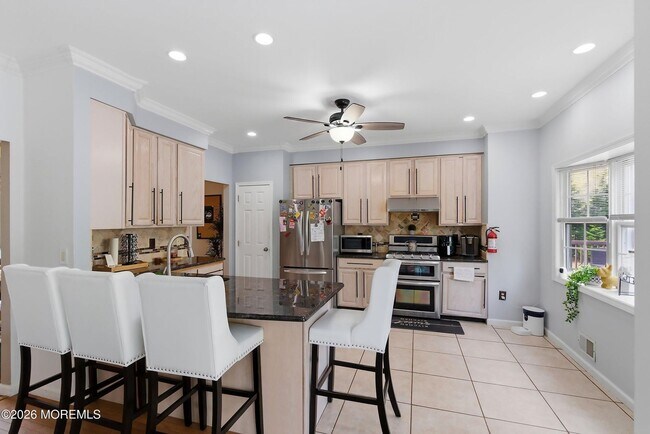 Building Photo - Spacious 3BR Jackson Colonial with Garage