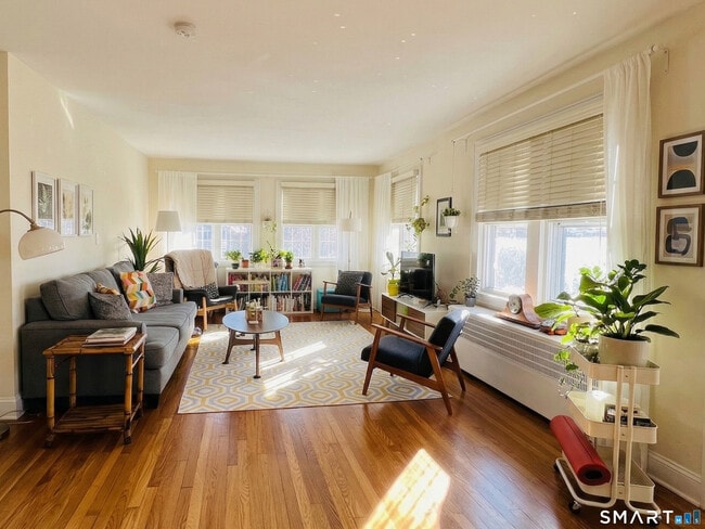 Building Photo - 113 Ellsworth St