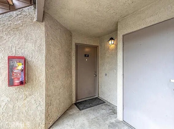 Building Photo - 17010 Colima Rd