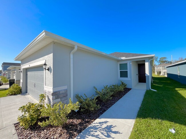 Building Photo - Beautiful 3 Bedroom House In Auburndale