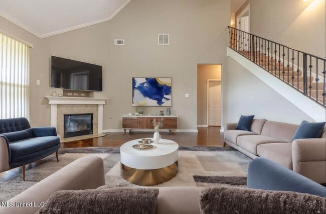 Building Photo - Centerhill Schools, beautiful corner lot w...