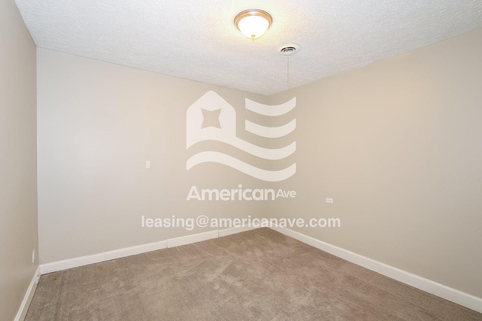 Building Photo - 426 Hampton Ave NW