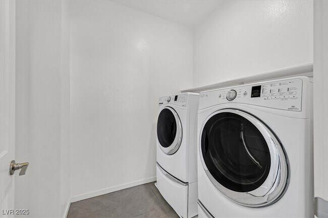 Building Photo - 3353 Traforo Ln