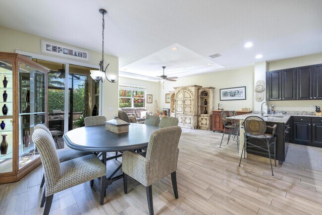 Building Photo - 4763 Cadiz Cir