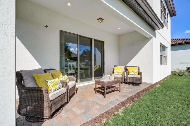 Building Photo - 11655 Meadow Grove Cir
