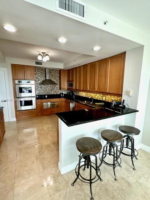 Building Photo - 20201 E Country Club Dr